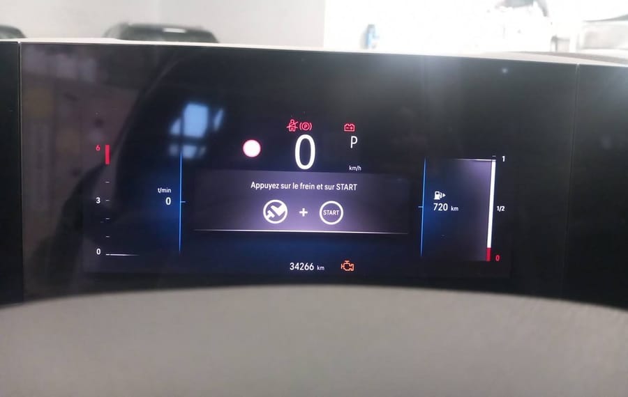 Choisissez votre opel astra chez CarGo Flex