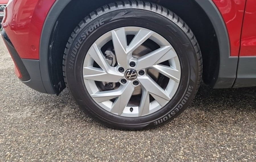 Choisissez votre volkswagen tiguanallspace chez CarGo Flex
