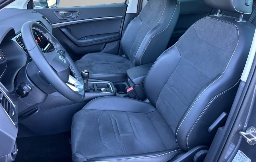 Choisissez votre seat ateca chez CarGo Flex