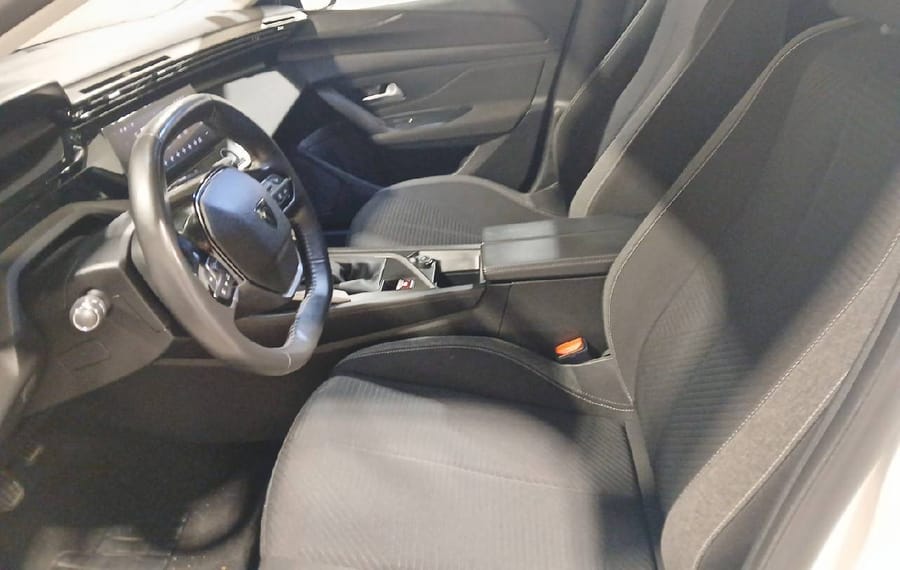 Choisissez votre peugeot 308break chez CarGo Flex