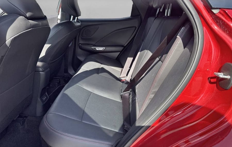 Choisissez votre lexus lbx chez CarGo Flex