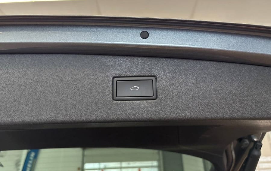 Choisissez votre volkswagen tiguanallspace chez CarGo Flex