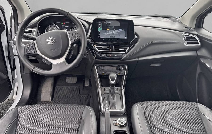 Choisissez votre suzuki scross chez CarGo Flex