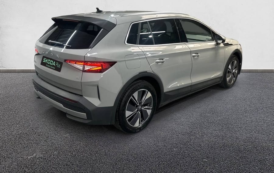 Choisissez votre skoda elroqelectrique chez CarGo Flex