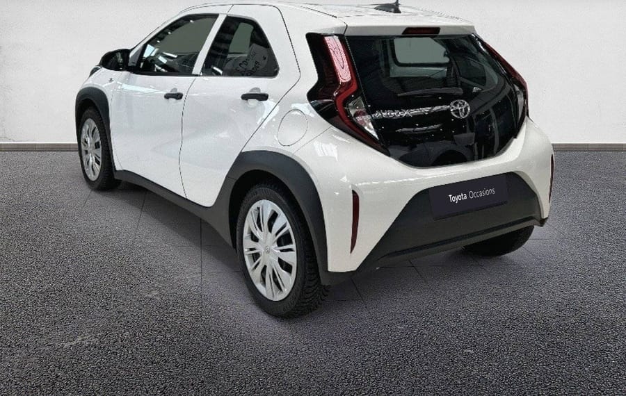 Choisissez votre toyota aygox chez CarGo Flex