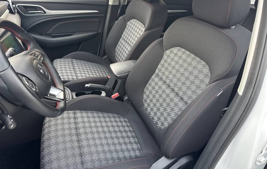 Choisissez votre mg zs chez CarGo Flex