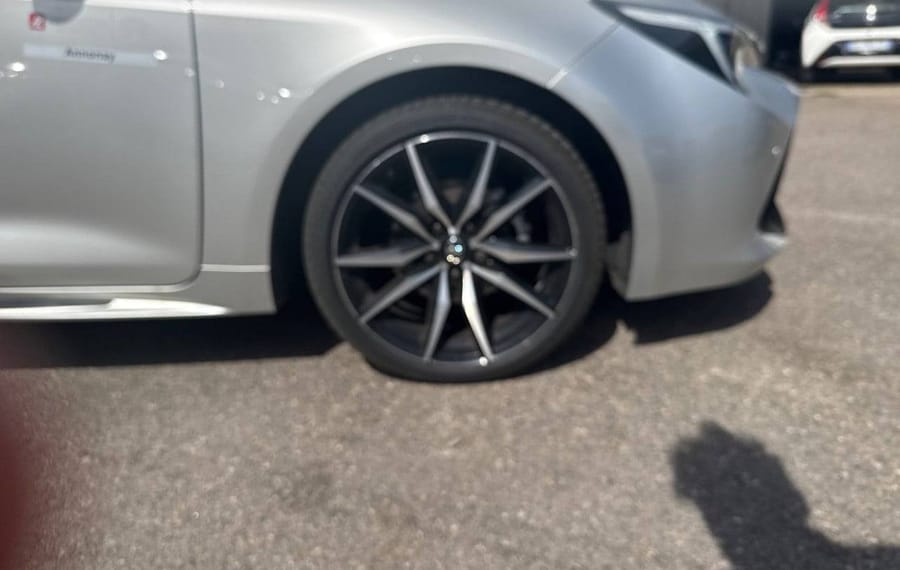 Choisissez votre toyota corolla chez CarGo Flex