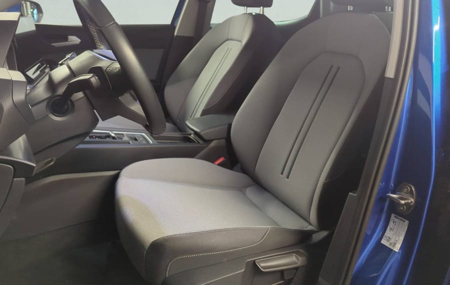 Choisissez votre seat leon chez CarGo Flex