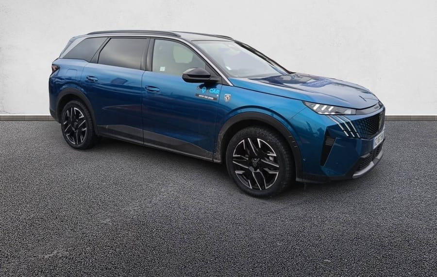 Choisissez votre peugeot 5008 chez CarGo Flex