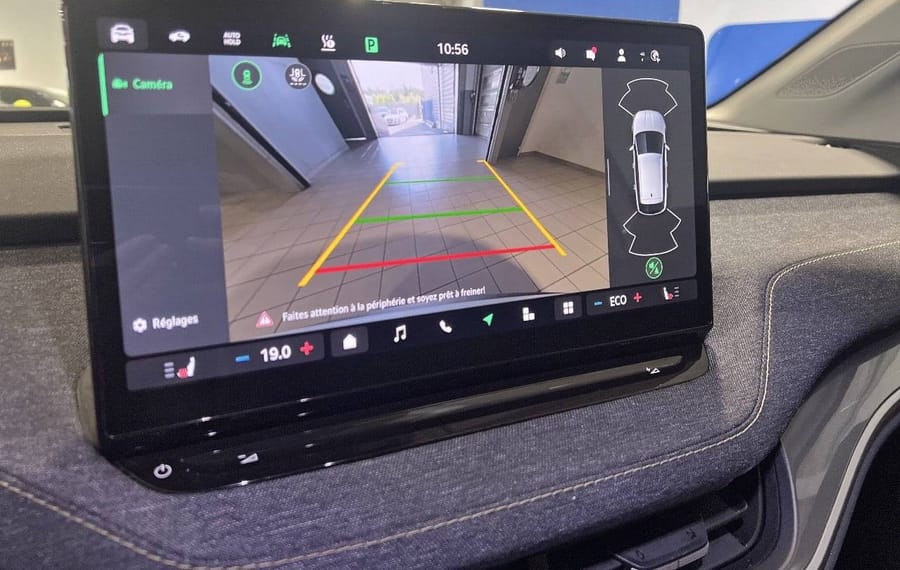Choisissez votre skoda elroqelectrique chez CarGo Flex