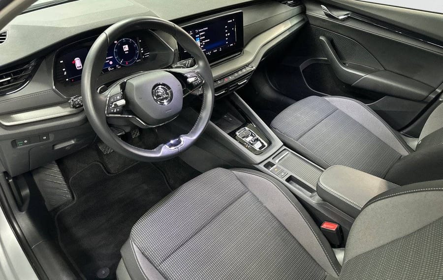 Choisissez votre skoda octaviabreak chez CarGo Flex