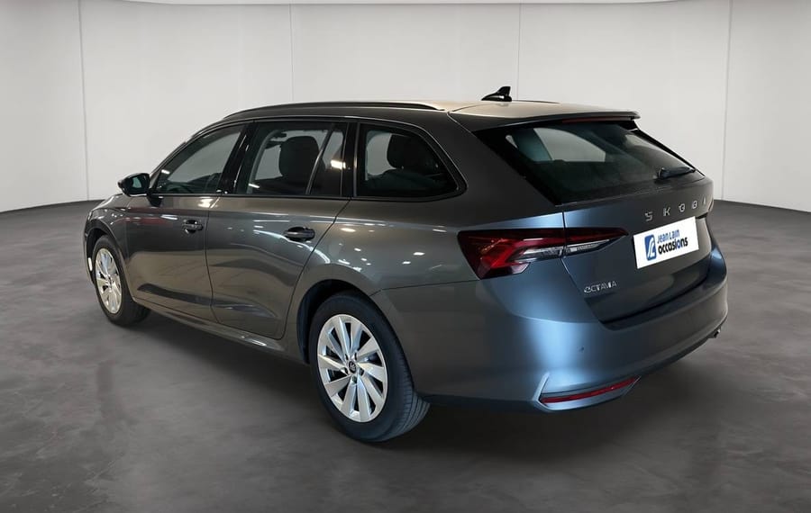 Choisissez votre skoda octaviabreak chez CarGo Flex