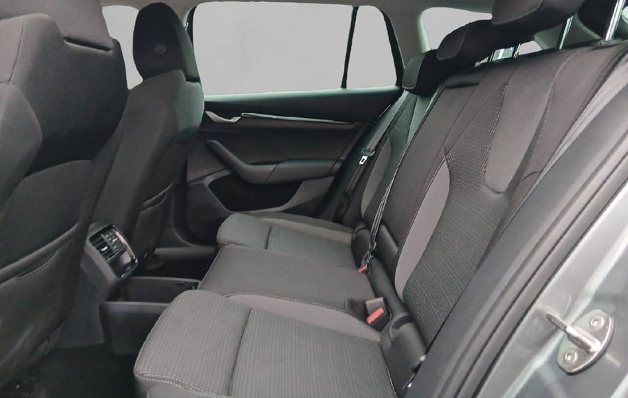 Choisissez votre skoda octaviabreak chez CarGo Flex