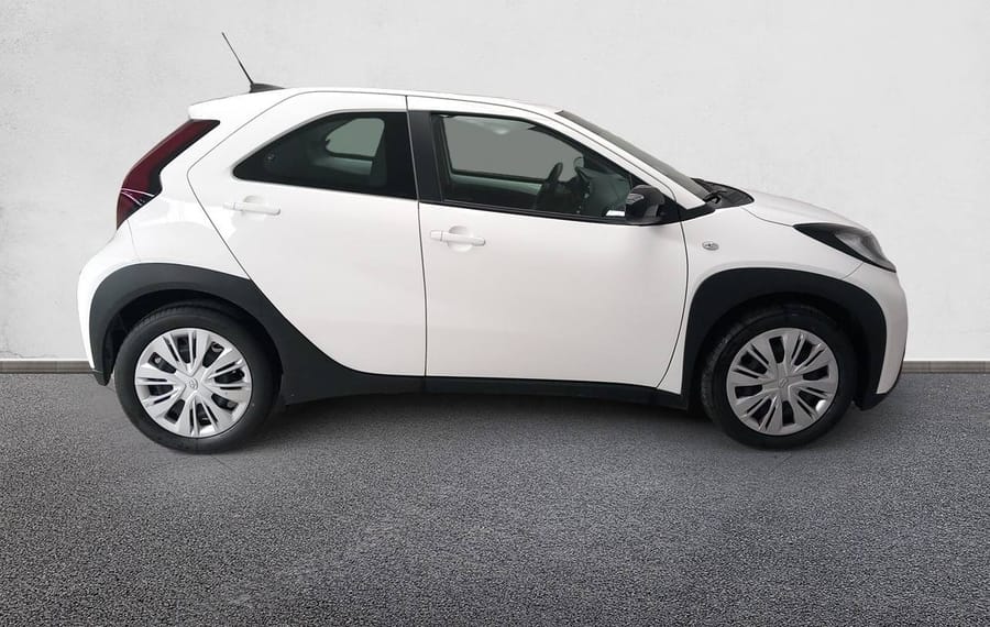 Choisissez votre toyota aygox chez CarGo Flex