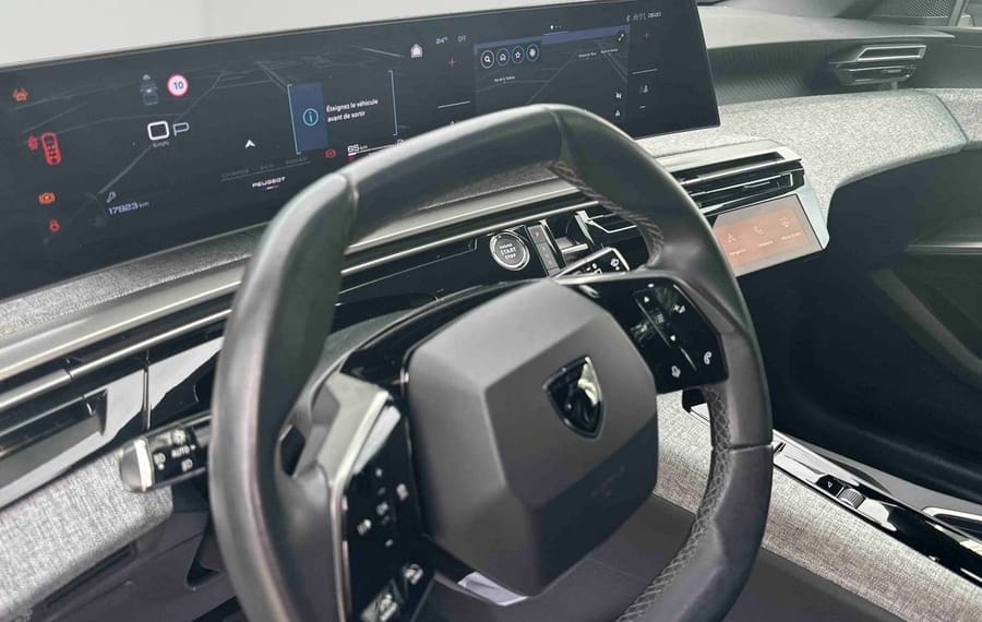 Choisissez votre peugeot 5008 chez CarGo Flex