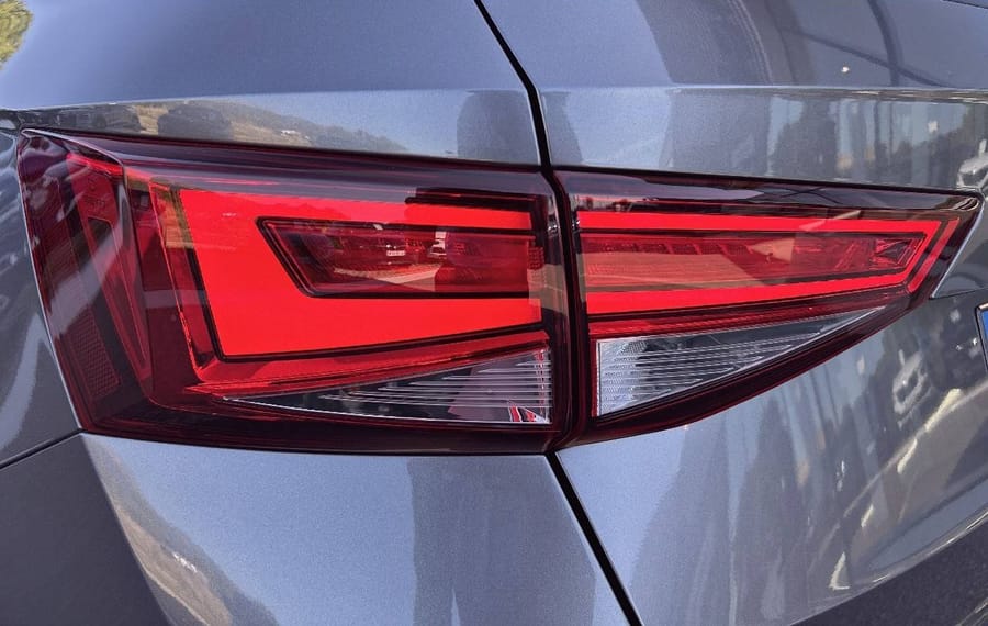 Choisissez votre seat ateca chez CarGo Flex