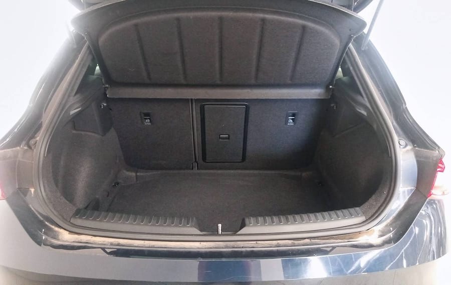 Choisissez votre seat leonbreak chez CarGo Flex