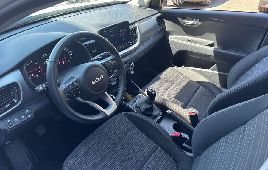 Choisissez votre kia stonic chez CarGo Flex