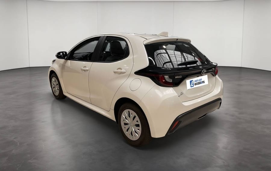 Choisissez votre toyota yaris chez CarGo Flex