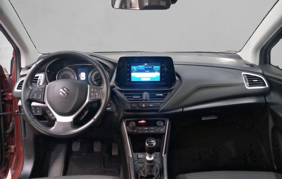 Choisissez votre suzuki scross chez CarGo Flex