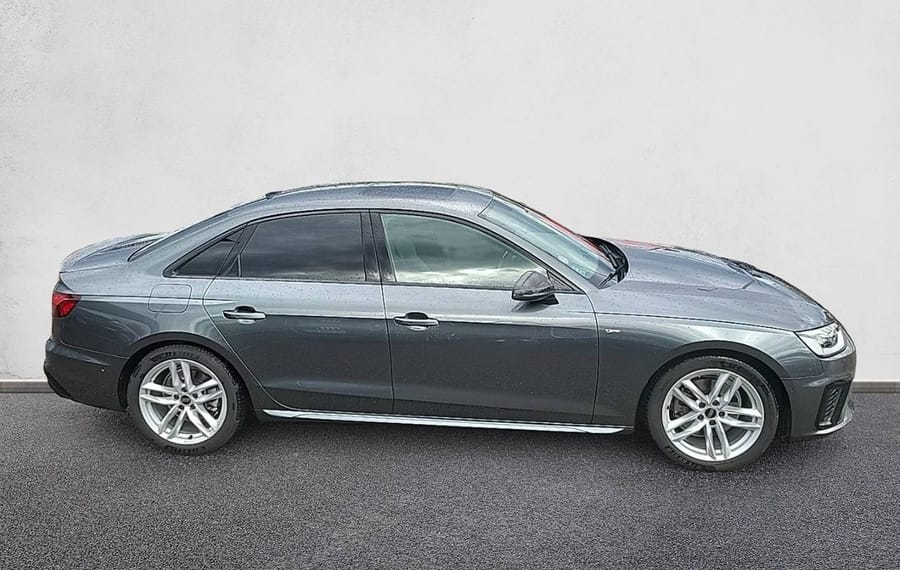 Choisissez votre audi a4 chez CarGo Flex