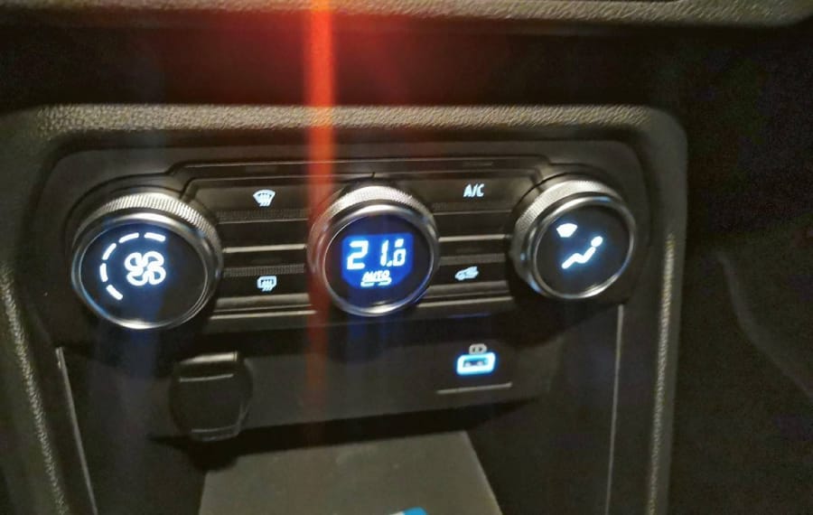 Choisissez votre dacia joggerbreak chez CarGo Flex