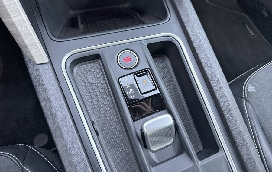Choisissez votre seat leonbreak chez CarGo Flex