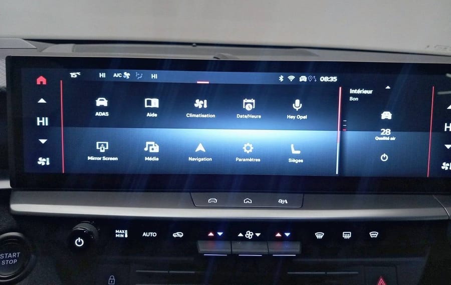 Choisissez votre opel grandland chez CarGo Flex