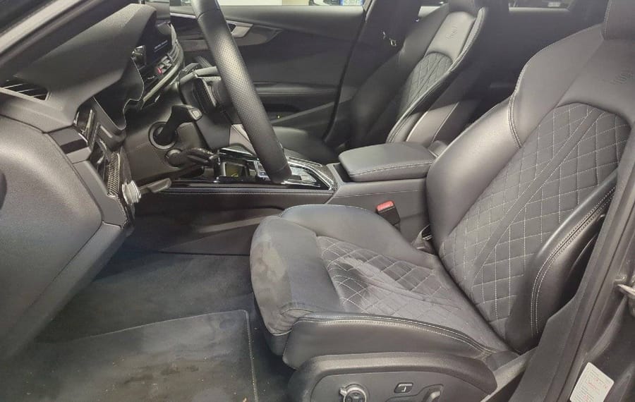 Choisissez votre audi a4 chez CarGo Flex