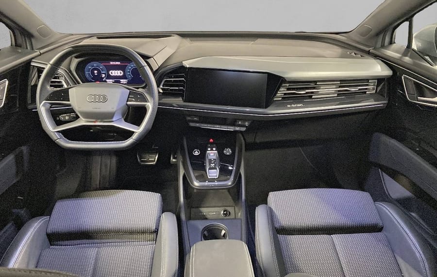 Choisissez votre audi q4electrique chez CarGo Flex