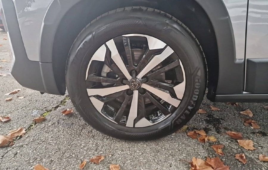 Choisissez votre peugeot rifter chez CarGo Flex