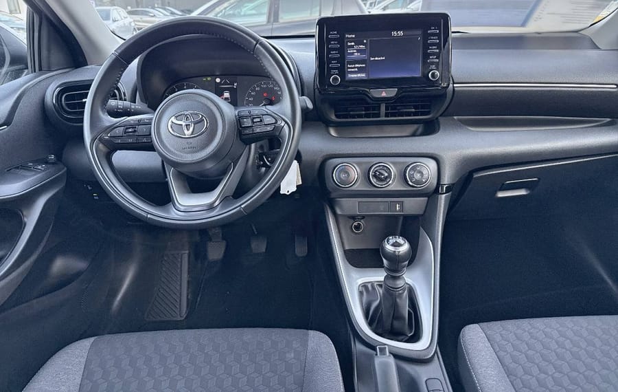Choisissez votre toyota yaris chez CarGo Flex