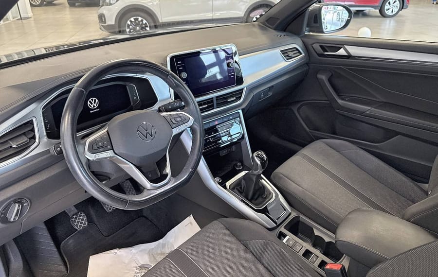 Choisissez votre volkswagen troccabriolet chez CarGo Flex