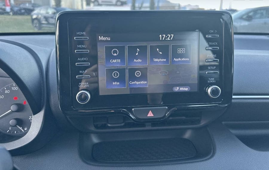 Choisissez votre toyota yaris chez CarGo Flex