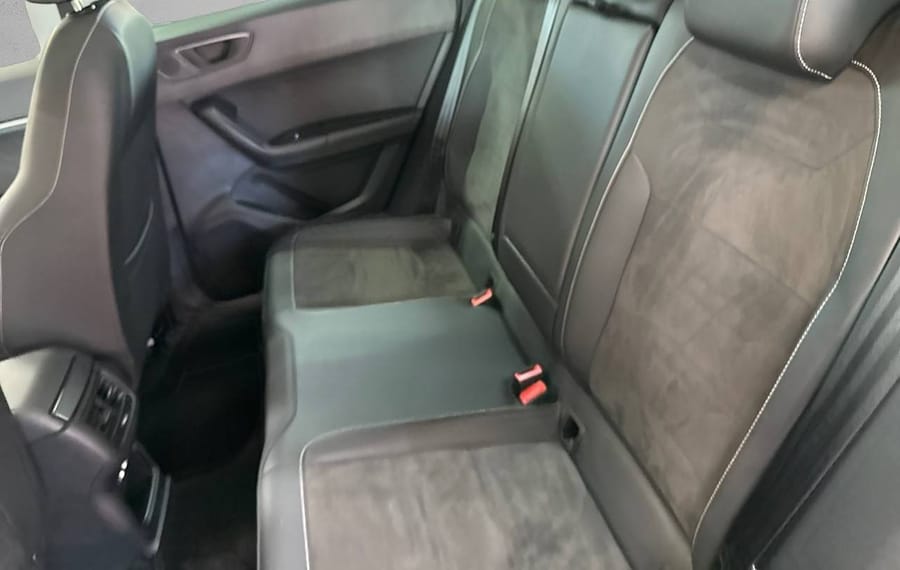 Choisissez votre seat ateca chez CarGo Flex