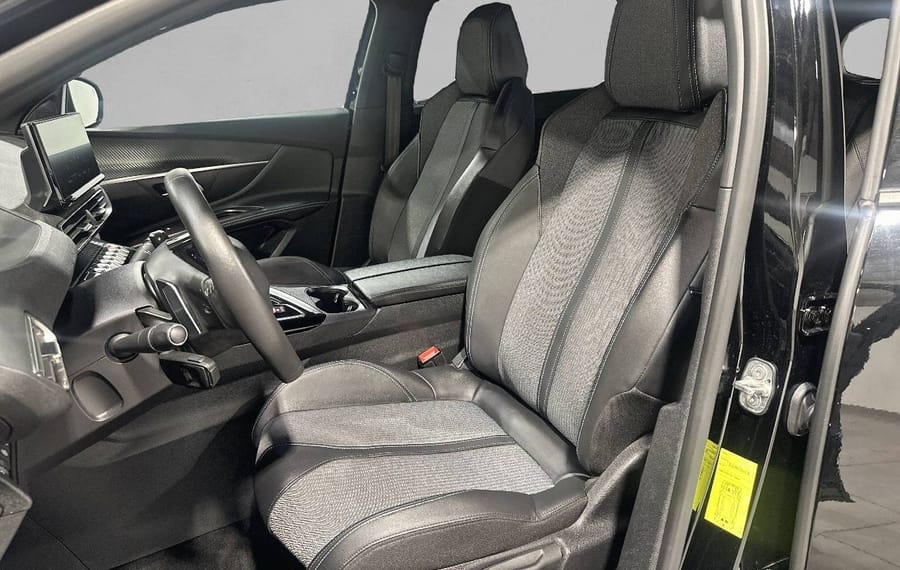 Choisissez votre peugeot 5008 chez CarGo Flex