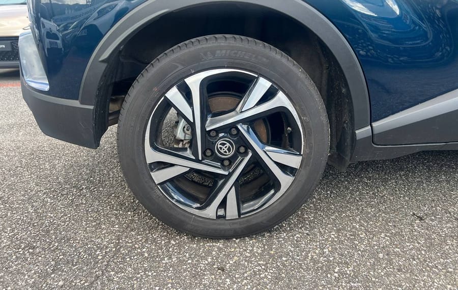 Choisissez votre toyota chr chez CarGo Flex