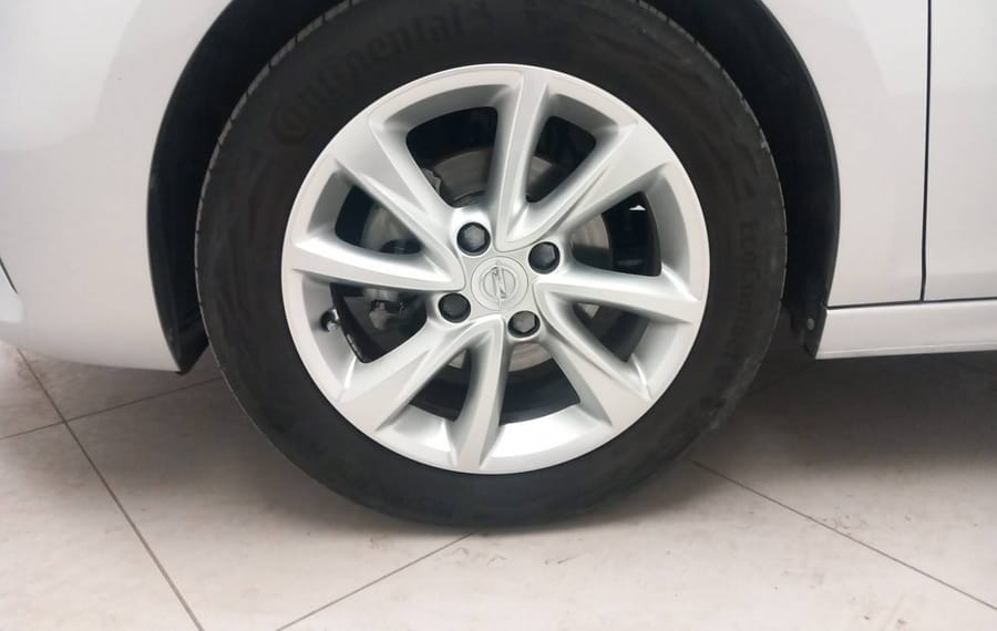 Choisissez votre opel corsa chez CarGo Flex