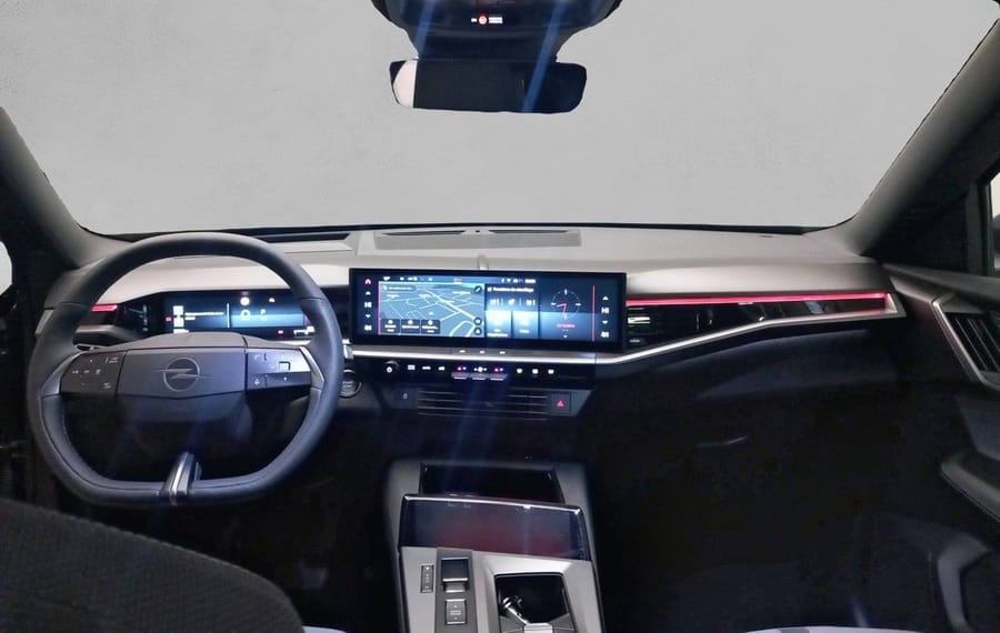 Choisissez votre opel grandland chez CarGo Flex