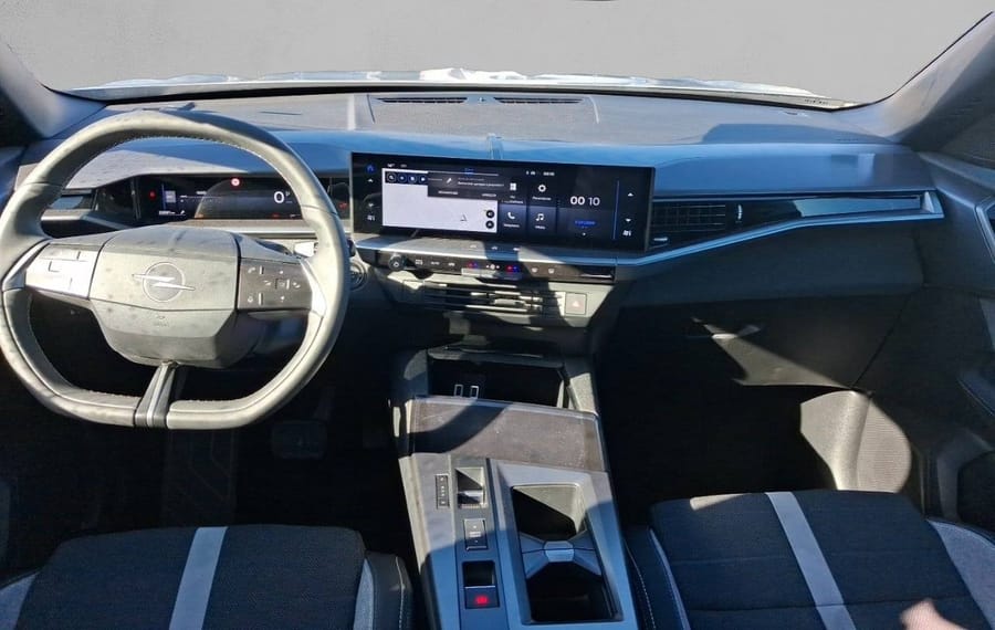 Choisissez votre opel grandland chez CarGo Flex