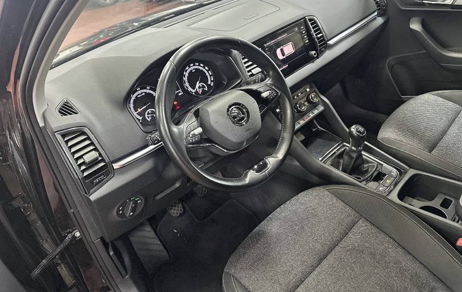 Choisissez votre skoda karoq chez CarGo Flex