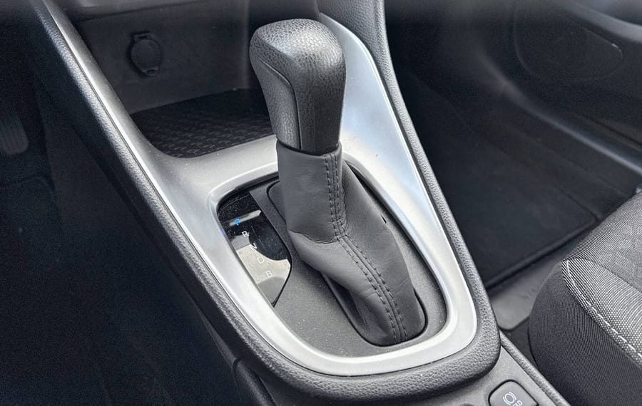 Choisissez votre toyota yaris chez CarGo Flex