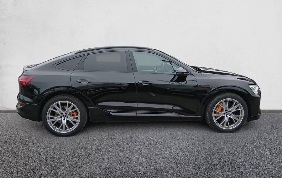 Choisissez votre audi etronelectrique chez CarGo Flex