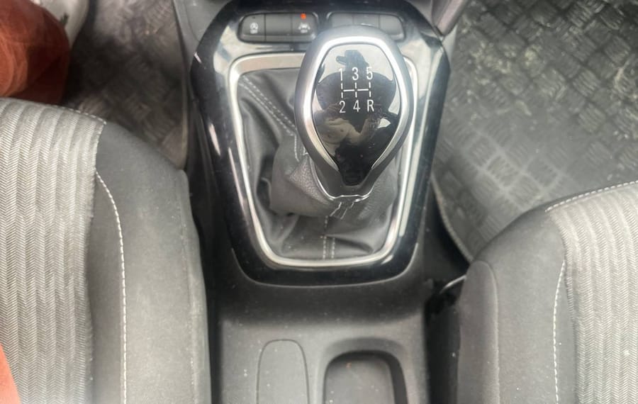 Choisissez votre opel corsa chez CarGo Flex