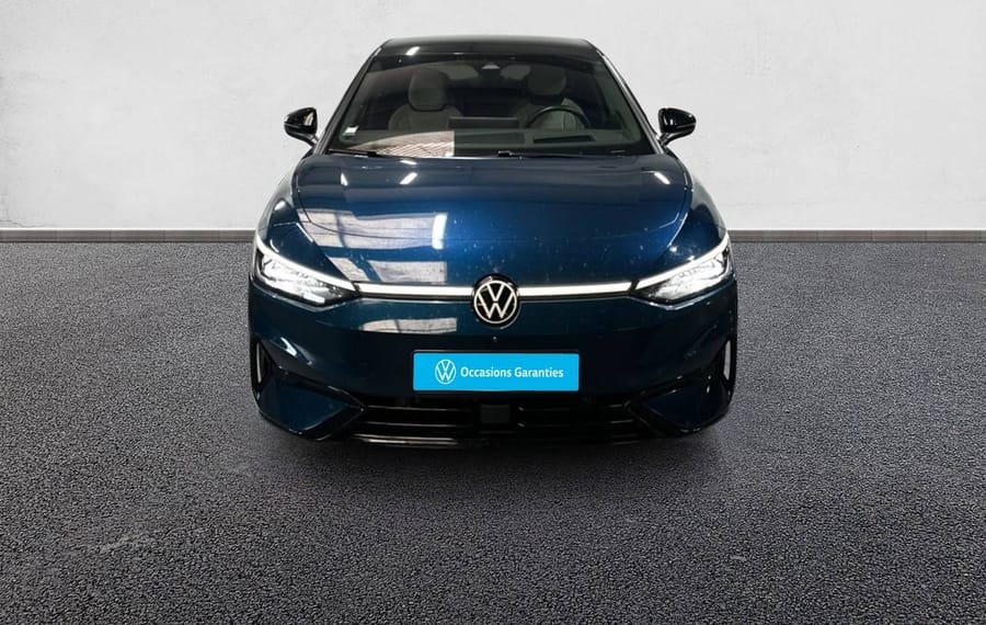 Choisissez votre volkswagen id7electrique chez CarGo Flex