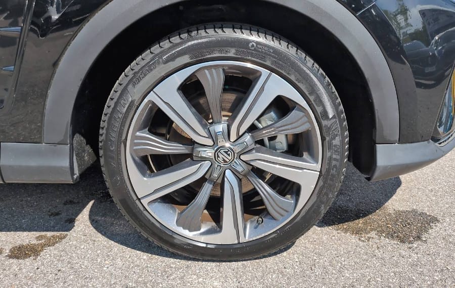 Choisissez votre mg marvelrelectrique chez CarGo Flex