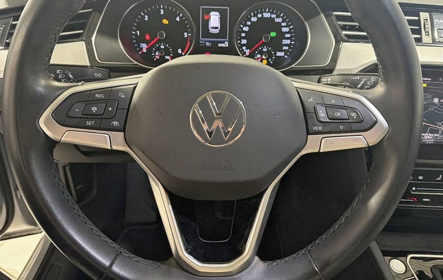 Choisissez votre volkswagen passat chez CarGo Flex