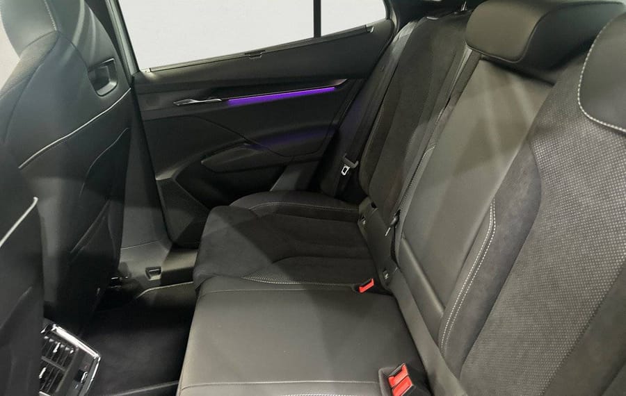 Choisissez votre skoda enyaqelectrique chez CarGo Flex