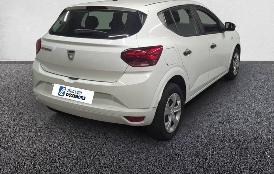 Choisissez votre dacia sandero chez CarGo Flex