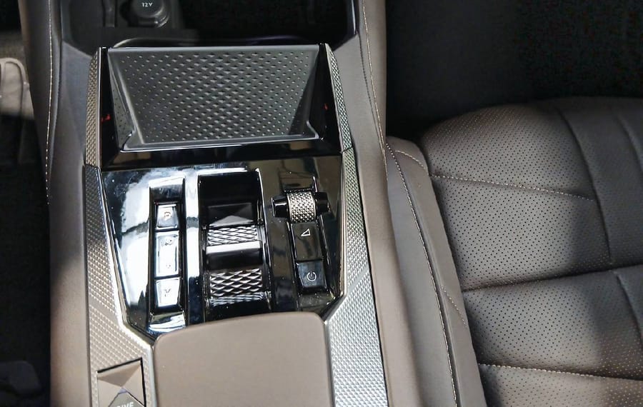 Choisissez votre ds n°4 chez CarGo Flex